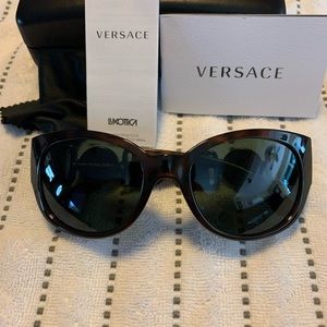 Versace top-of-the-line sunglasses!